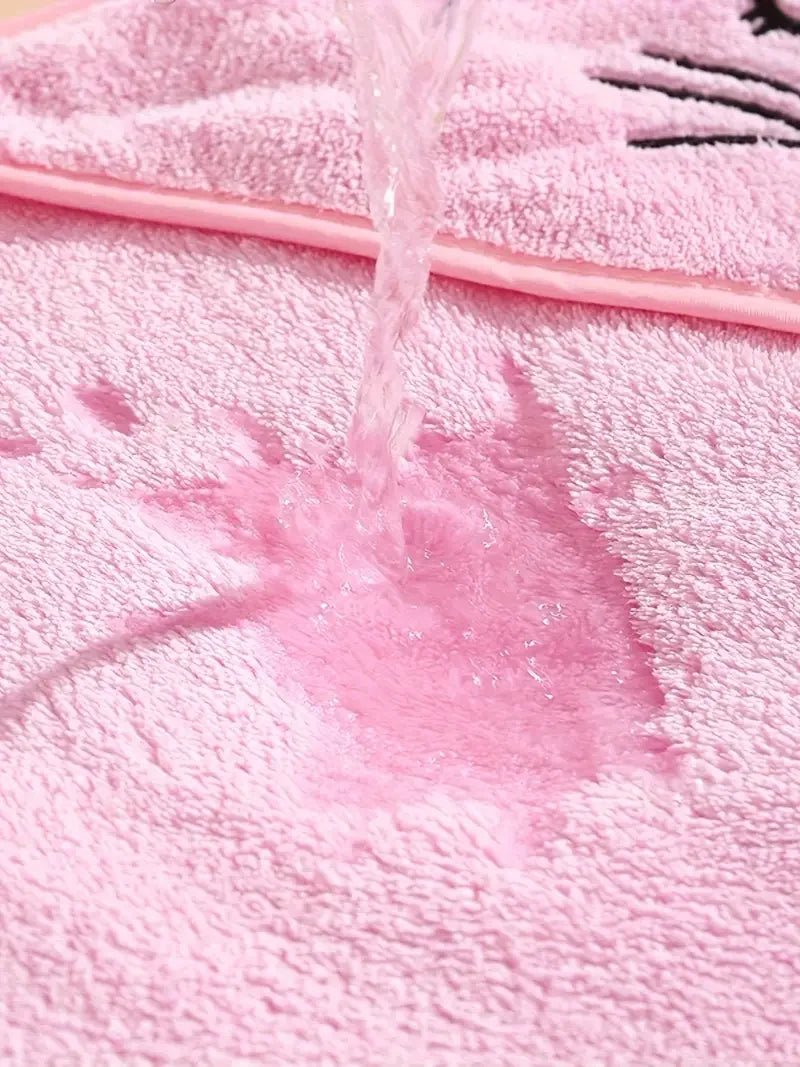 Coral Velvet Children’s Cape Bath Towel – soft and absorbent newborn bath wrap with cute cartoon design. Perfect for babies and toddlers after bath time. - WAREHOUSE SHOP