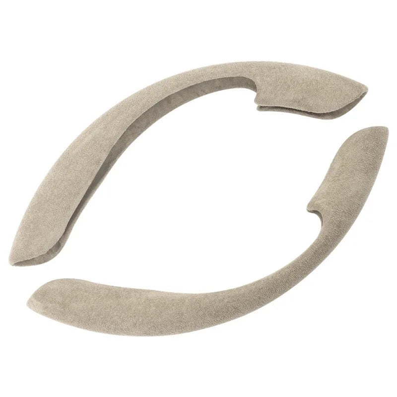 1pair Universal Suede Leather Car Steering Wheel Cover. Non-slip Card Cover Suitable for 14.5-16 Inches of Automotive Supplies.