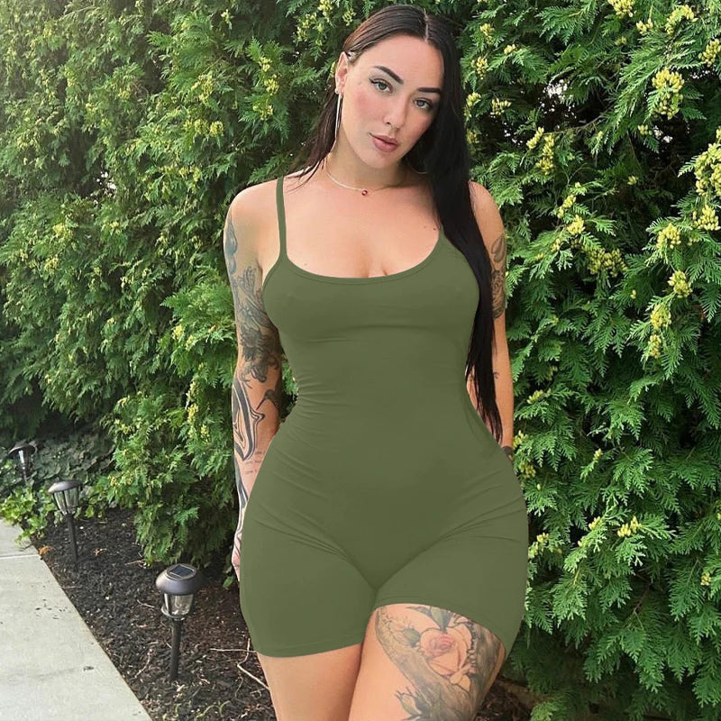 Hugcitar Solid Sleeveless Backless Ruched Sexy Bodycon Skinny Slips One Piece Playsuit Fall Women Vacation Rave Outfits Romper
