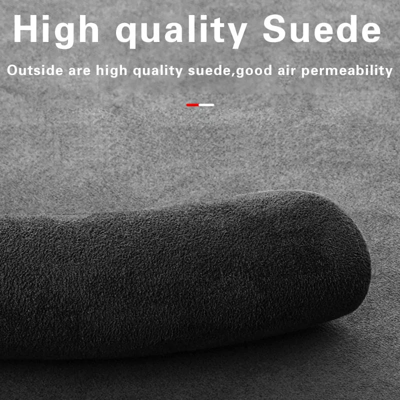 1pair Universal Suede Leather Car Steering Wheel Cover. Non-slip Card Cover Suitable for 14.5-16 Inches of Automotive Supplies.
