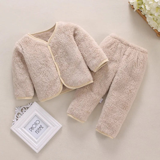 Adorable 2pcs flannel baby clothing set. Soft jacket & pants for newborns 0–24M. Perfect spring & autumn wear for boys and girls. - WAREHOUSE SHOP