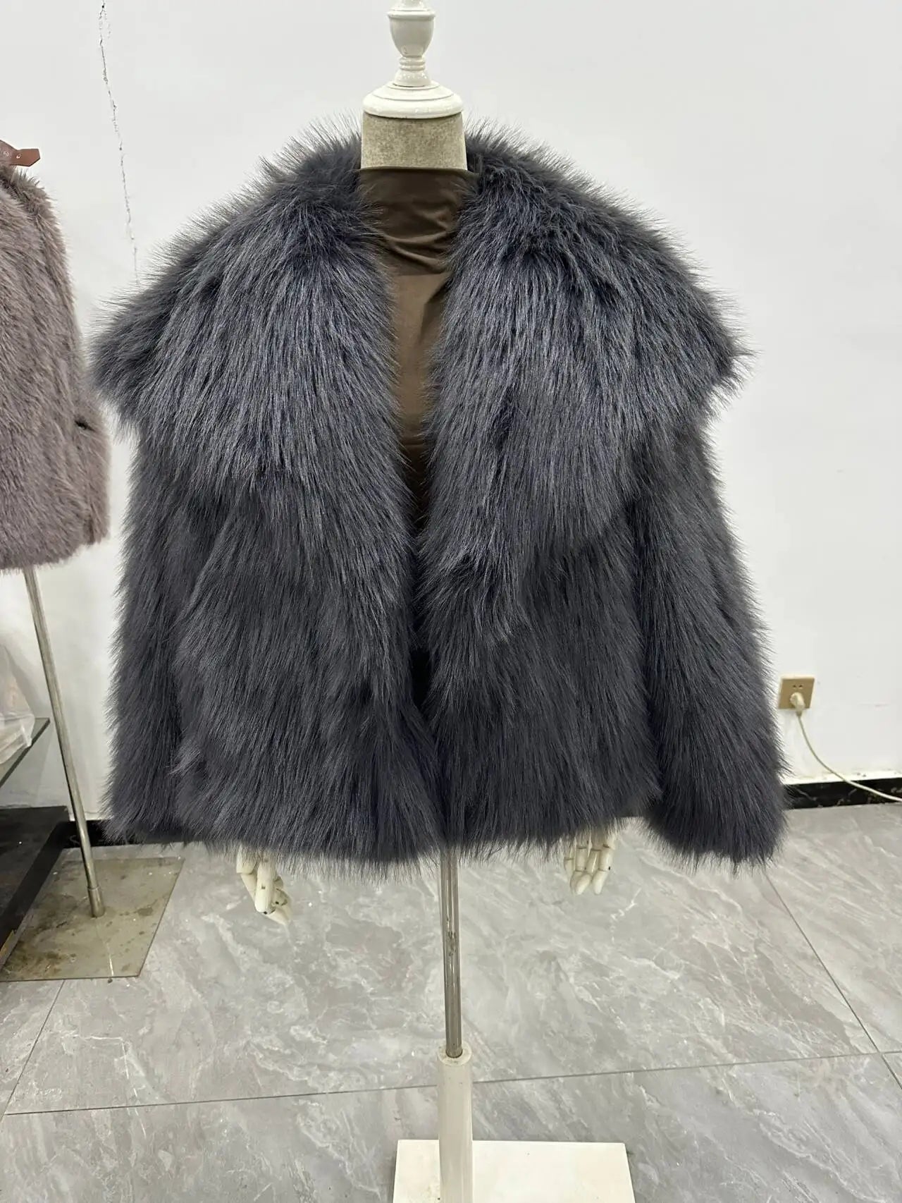 Luxury Faux Fur Jacket. Women's Loose Long - sleeved Coat Toka Fox Fur - WAREHOUSE SHOP