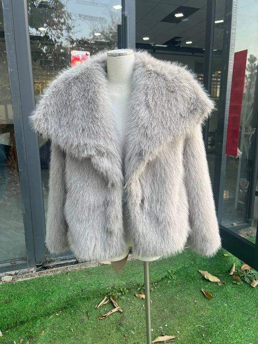 Luxury Faux Fur Jacket. Women's Loose Long - sleeved Coat Toka Fox Fur - WAREHOUSE SHOP